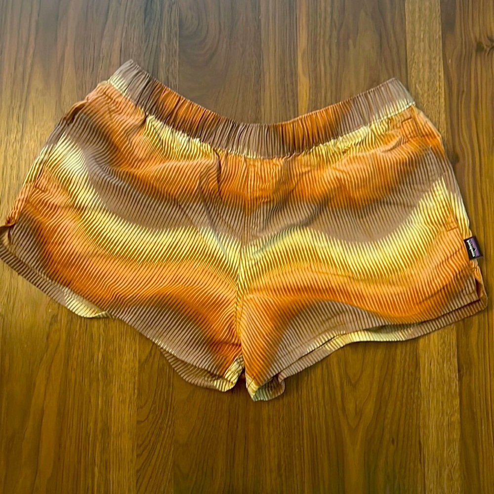 Patagonia drawstring shorts, size M